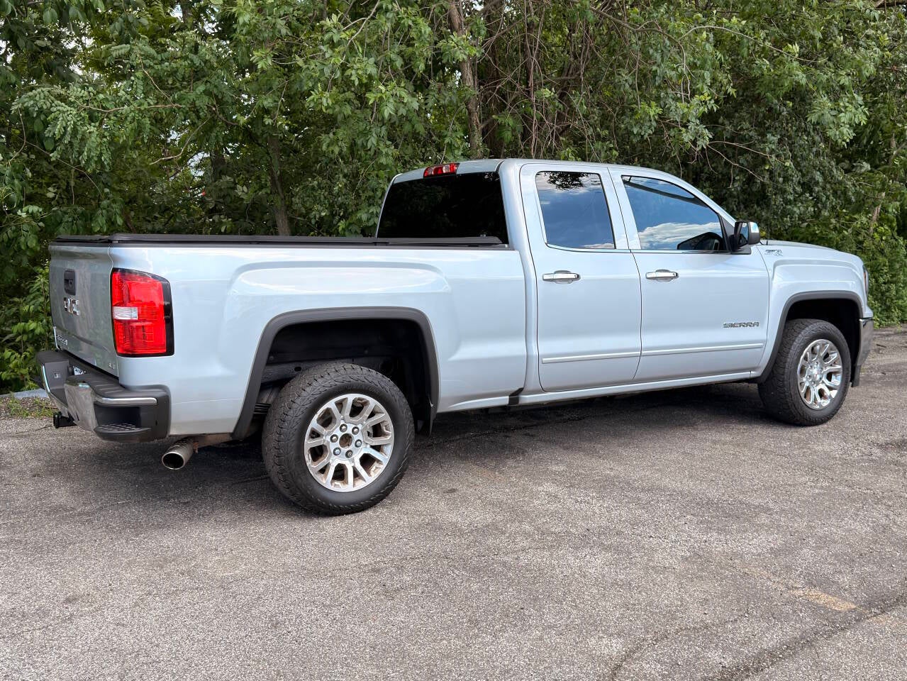2018 GMC Sierra 1500 SLE 4x4 4dr Double Cab 6.5 ft. SB
