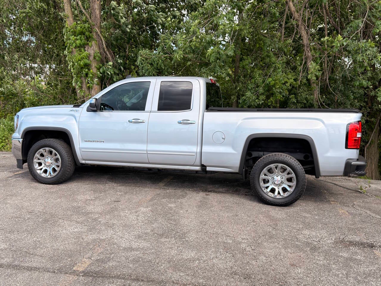 2018 GMC Sierra 1500 SLE 4x4 4dr Double Cab 6.5 ft. SB