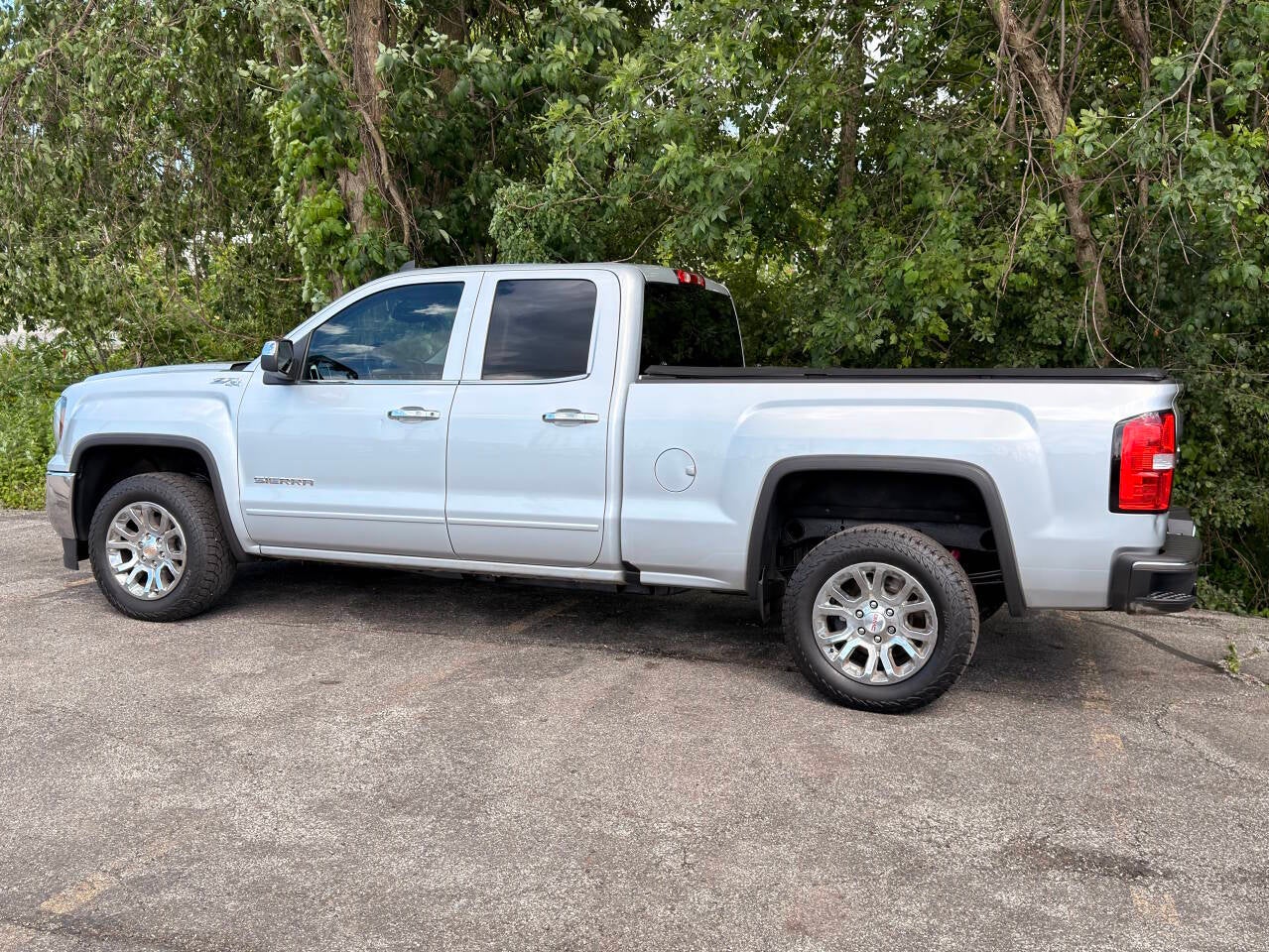 2018 GMC Sierra 1500 SLE 4x4 4dr Double Cab 6.5 ft. SB