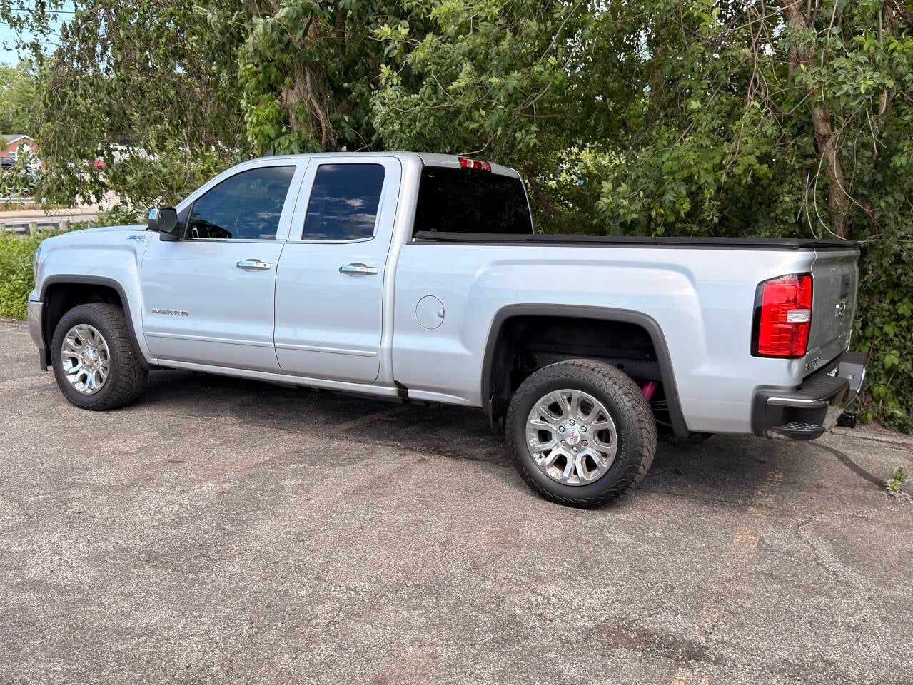 2018 GMC Sierra 1500 SLE 4x4 4dr Double Cab 6.5 ft. SB