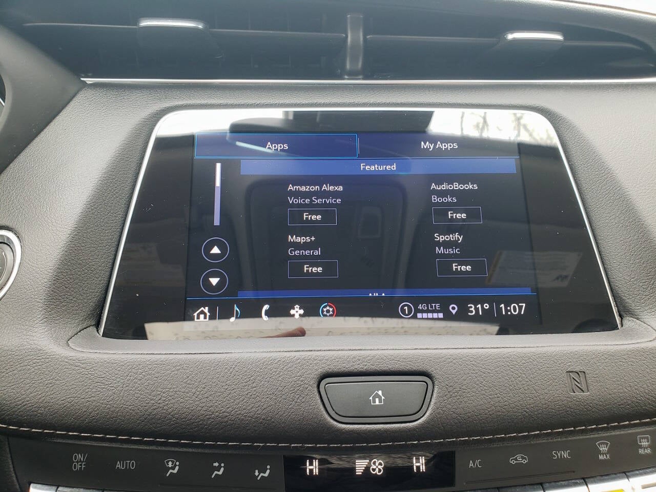 2021 Cadillac XT4 Luxury 4x4 4dr Crossover