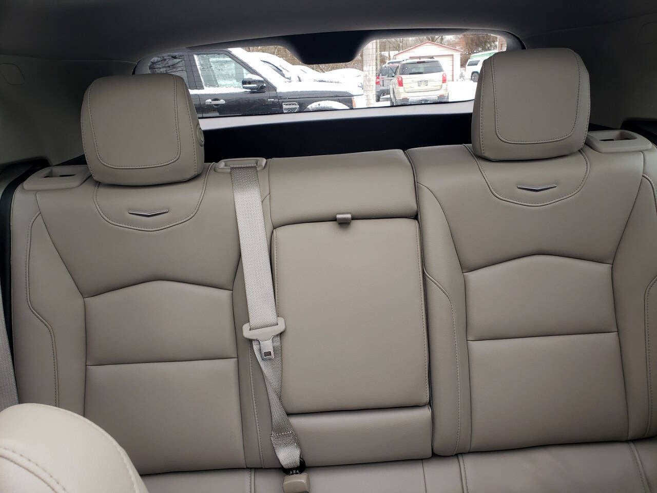 2021 Cadillac XT4 Luxury 4x4 4dr Crossover