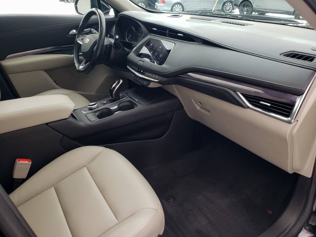 2021 Cadillac XT4 Luxury 4x4 4dr Crossover