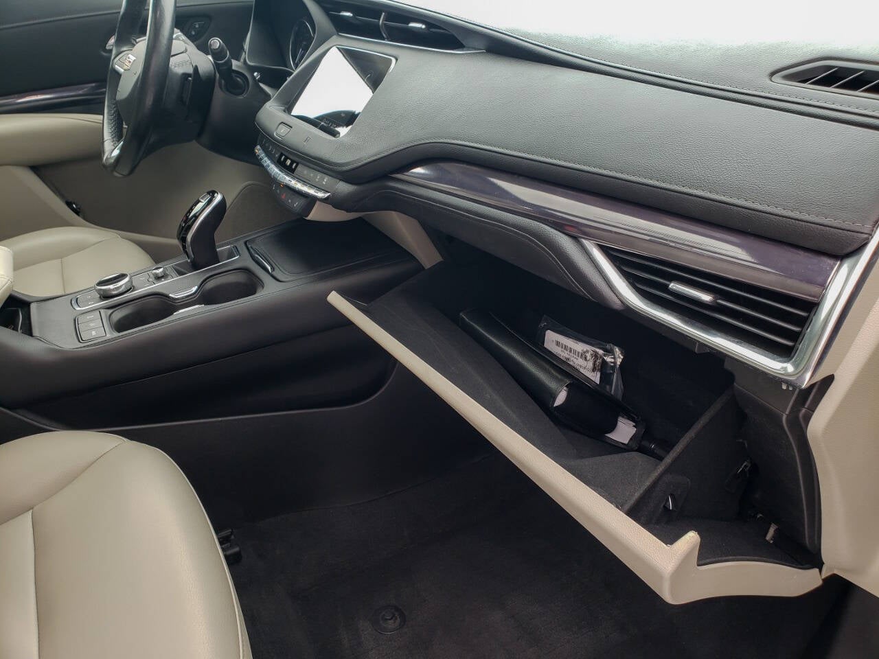 2021 Cadillac XT4 Luxury 4x4 4dr Crossover