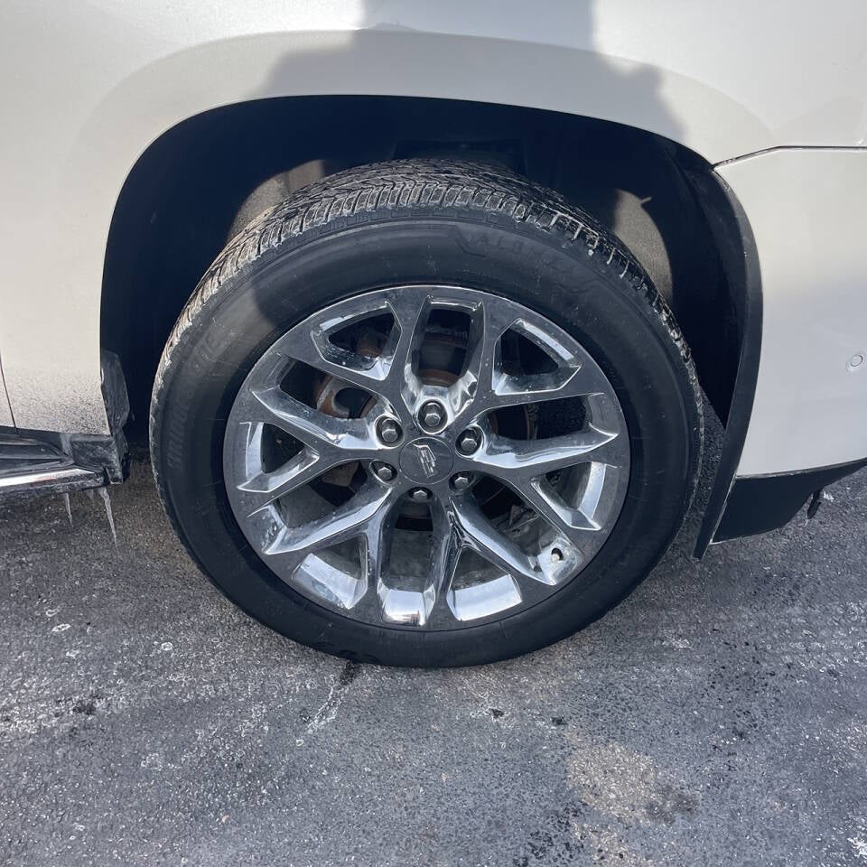 2018 Cadillac Escalade Luxury 4x4 4dr SUV