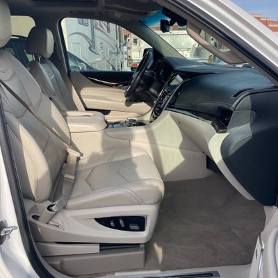 2018 Cadillac Escalade Luxury 4x4 4dr SUV