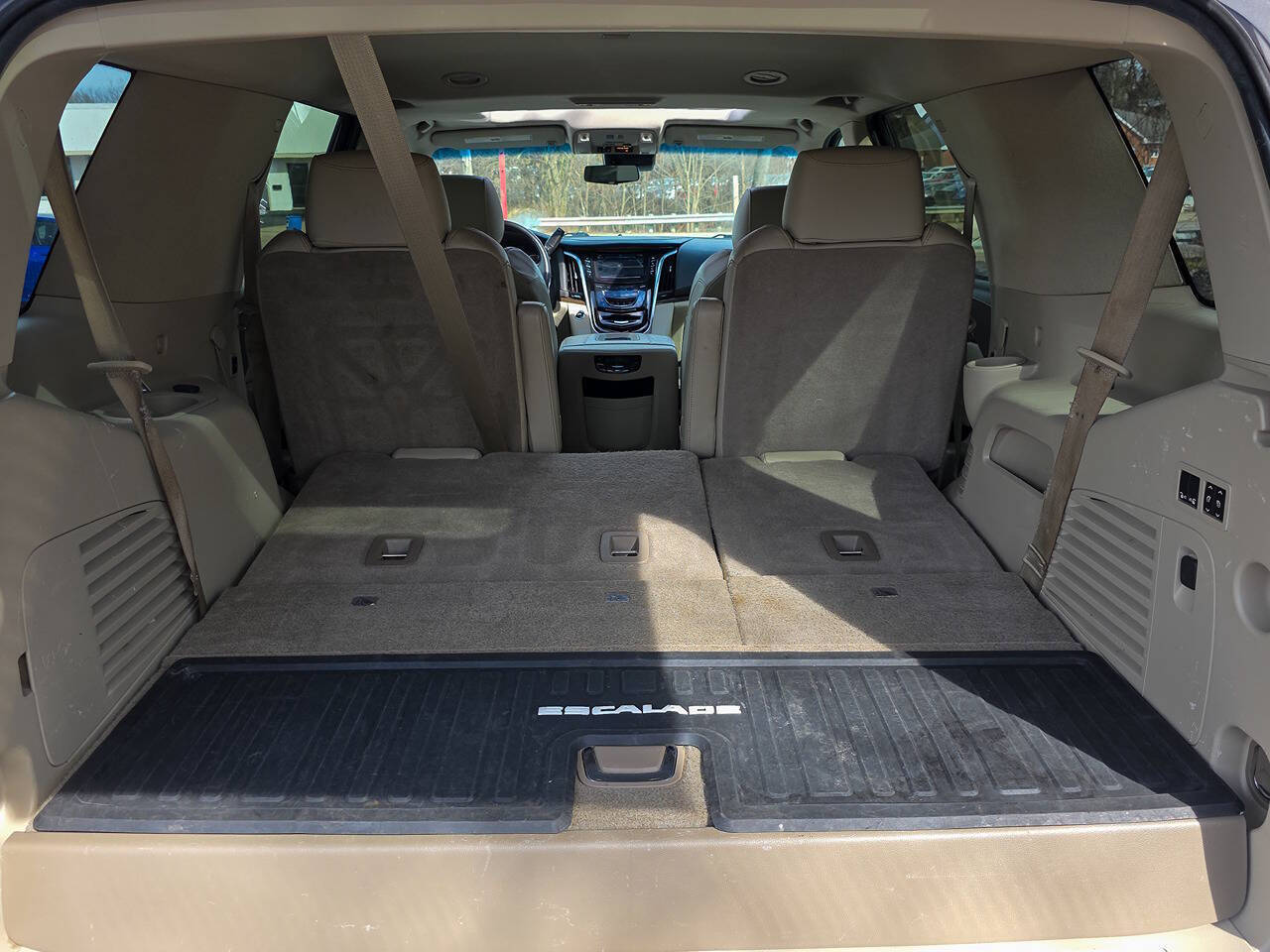 2018 Cadillac Escalade Luxury 4x4 4dr SUV