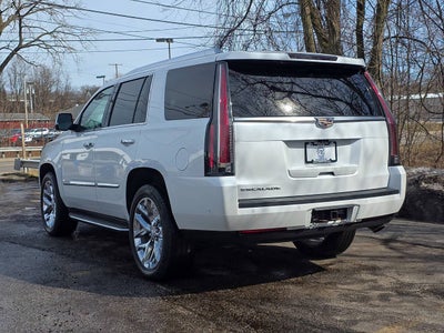 2018 Cadillac Escalade Luxury 4x4 4dr SUV