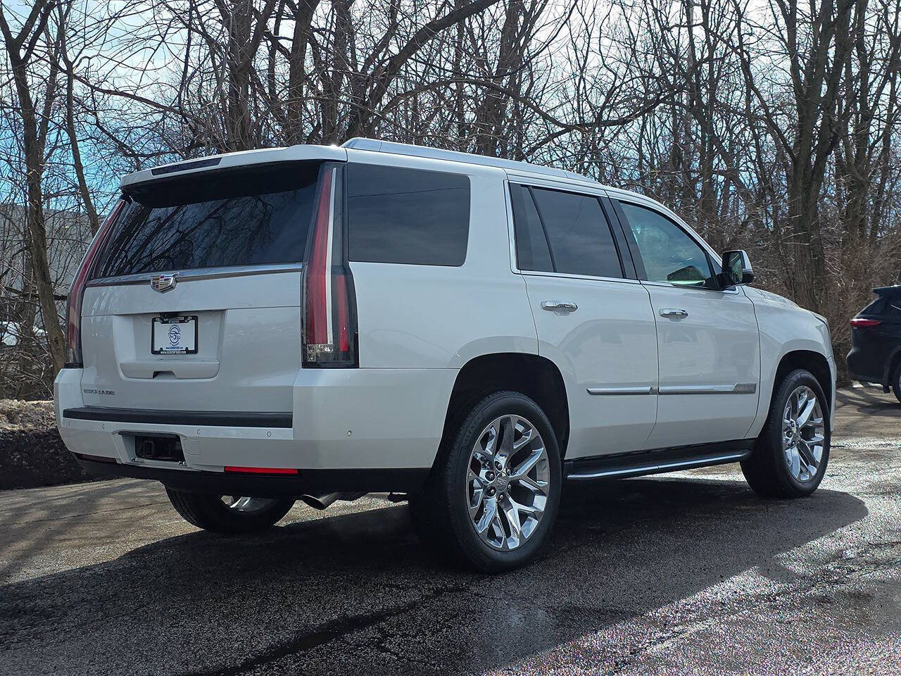 2018 Cadillac Escalade Luxury 4x4 4dr SUV