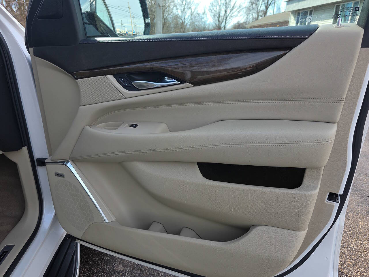 2018 Cadillac Escalade Luxury 4x4 4dr SUV