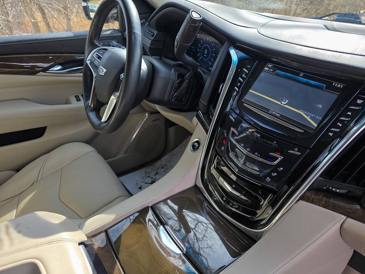 2018 Cadillac Escalade Luxury 4x4 4dr SUV