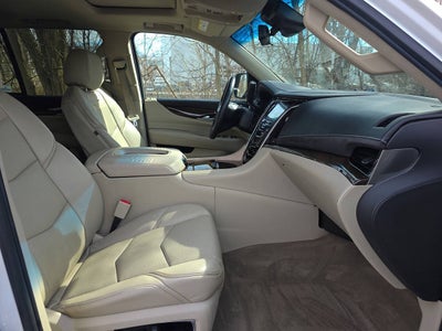 2018 Cadillac Escalade Luxury 4x4 4dr SUV