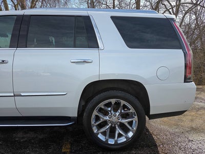 2018 Cadillac Escalade Luxury 4x4 4dr SUV