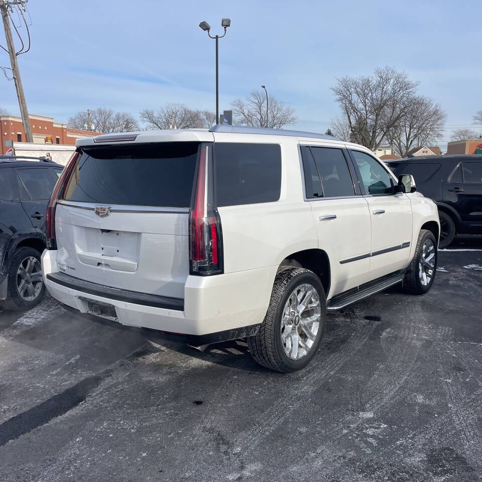 2018 Cadillac Escalade Luxury 4x4 4dr SUV