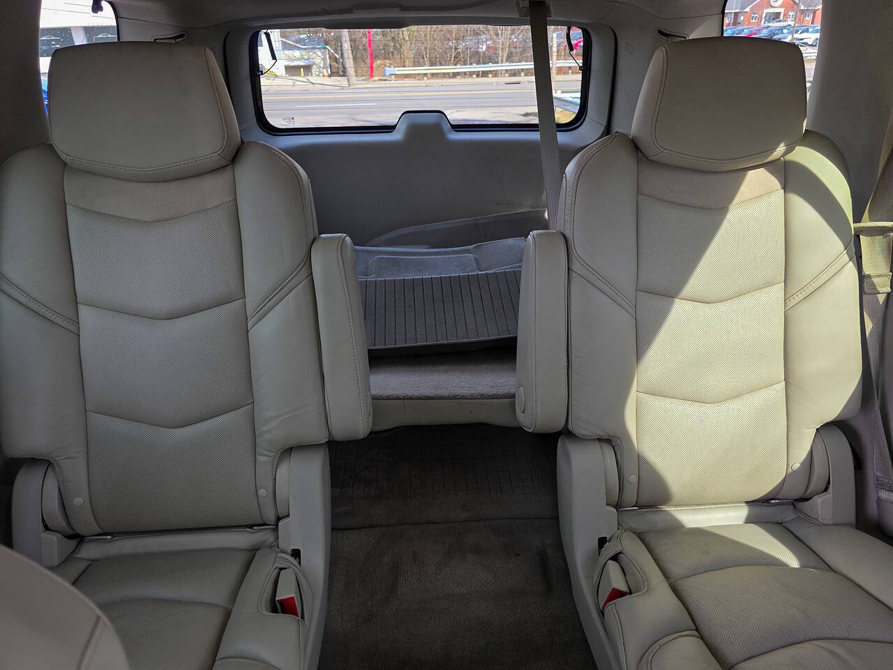 2018 Cadillac Escalade Luxury 4x4 4dr SUV