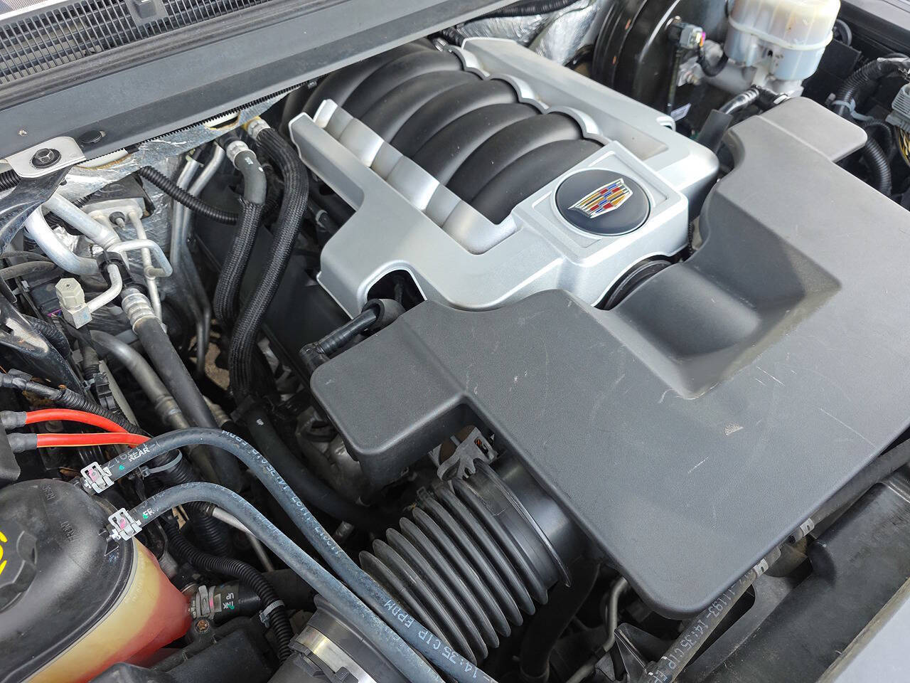 2018 Cadillac Escalade Luxury 4x4 4dr SUV