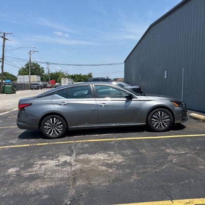2024 Nissan Altima 2.5 SV 4dr Sedan