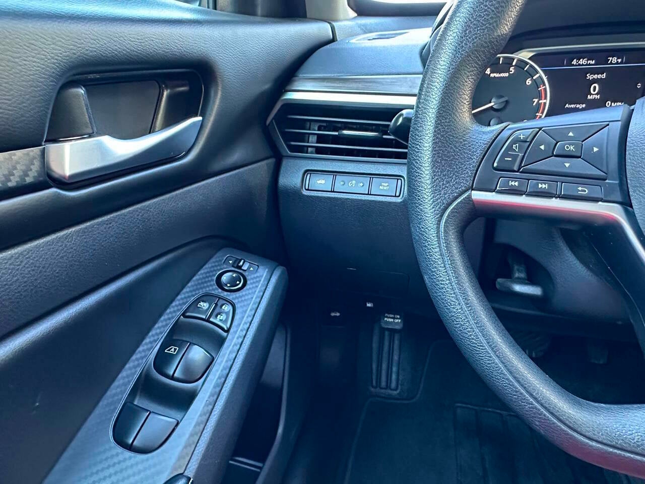 2024 Nissan Altima 2.5 SV 4dr Sedan