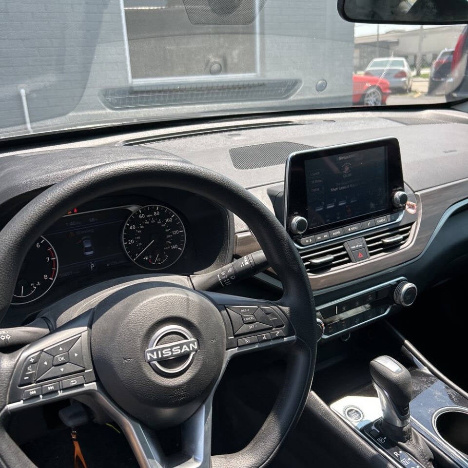 2024 Nissan Altima 2.5 SV 4dr Sedan