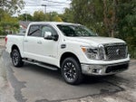 2017 Nissan Titan SL 4x4 4dr Crew Cab