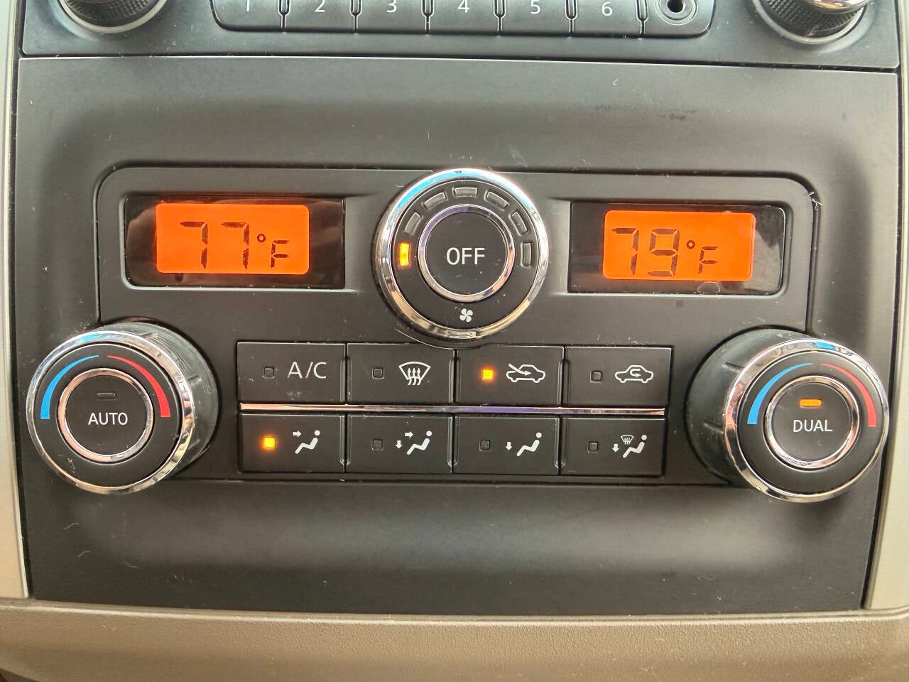 2013 Nissan Frontier SV V6 4x2 4dr King Cab 6.1 ft. SB Pickup 5A