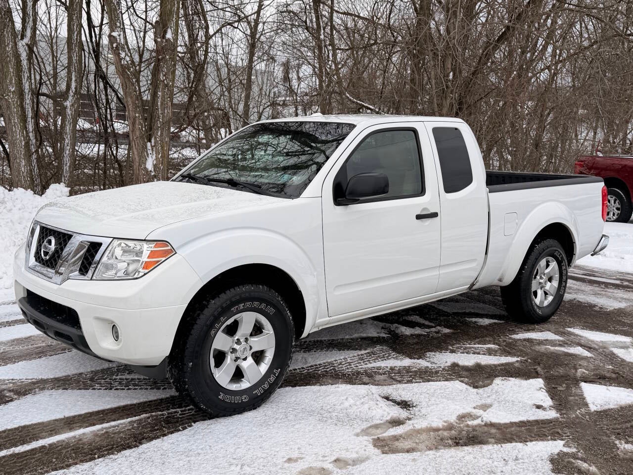2013 Nissan Frontier SV V6 4x2 4dr King Cab 6.1 ft. SB Pickup 5A