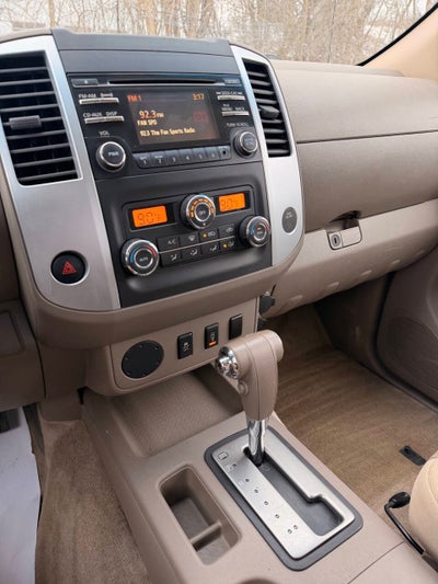 2013 Nissan Frontier SV V6 4x2 4dr King Cab 6.1 ft. SB Pickup 5A