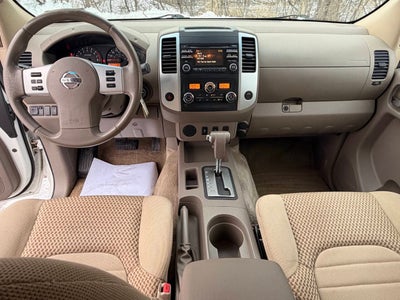 2013 Nissan Frontier SV V6 4x2 4dr King Cab 6.1 ft. SB Pickup 5A