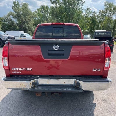 2014 Nissan Frontier SV V6 4x4 4dr King Cab 6.1 ft. SB Pickup 5A