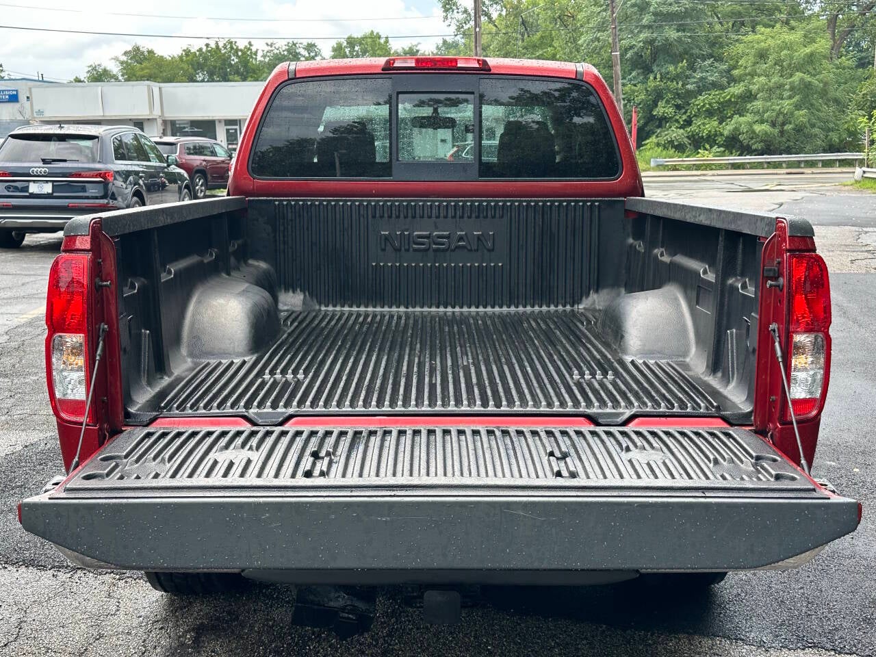 2014 Nissan Frontier SV V6 4x4 4dr King Cab 6.1 ft. SB Pickup 5A