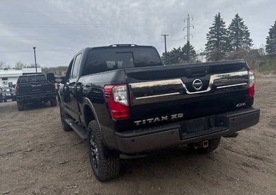 2018 Nissan Titan XD Platinum Reserve 4x4 4dr Crew Cab (Diesel)