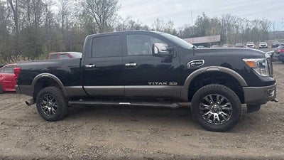 2018 Nissan Titan XD Platinum Reserve 4x4 4dr Crew Cab (Diesel)