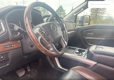 2018 Nissan Titan XD Platinum Reserve 4x4 4dr Crew Cab (Diesel)