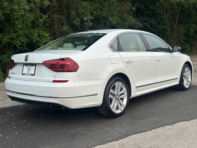 2017 Volkswagen Passat V6 SE 4dr Sedan w/Technology