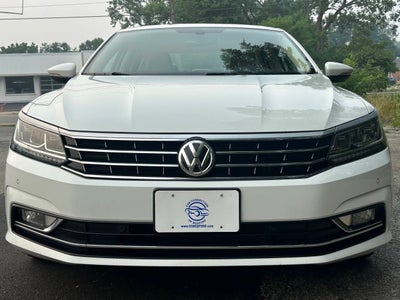 2017 Volkswagen Passat V6 SE 4dr Sedan w/Technology