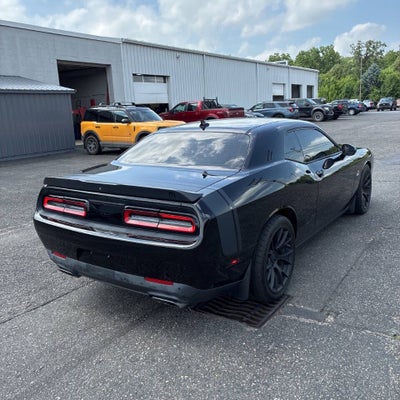 2015 Dodge Challenger R/T Scat Pack Shaker 2dr Coupe