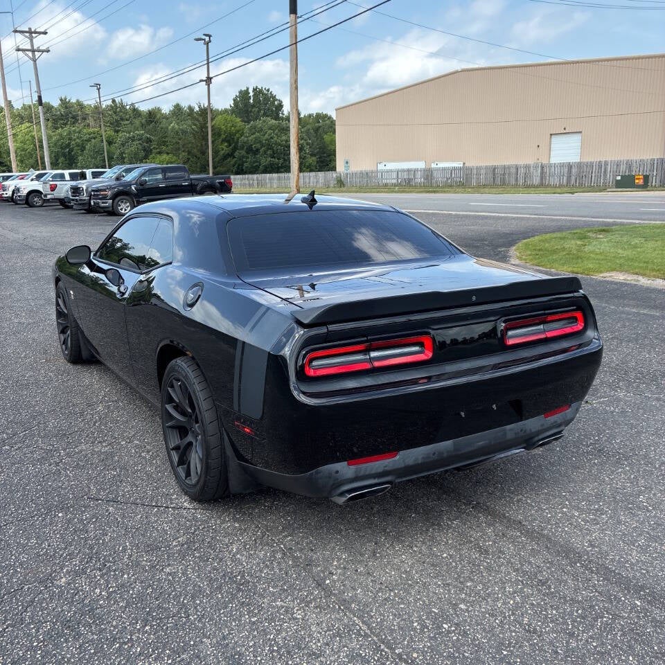 2015 Dodge Challenger R/T Scat Pack Shaker 2dr Coupe