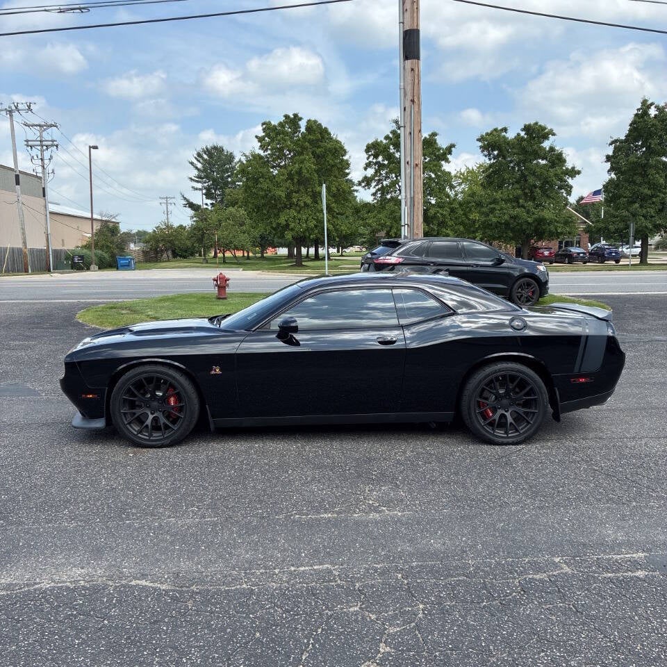 2015 Dodge Challenger R/T Scat Pack Shaker 2dr Coupe