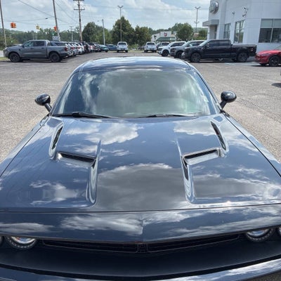 2015 Dodge Challenger R/T Scat Pack Shaker 2dr Coupe