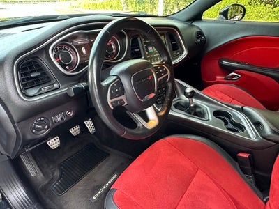 2015 Dodge Challenger R/T Scat Pack Shaker 2dr Coupe