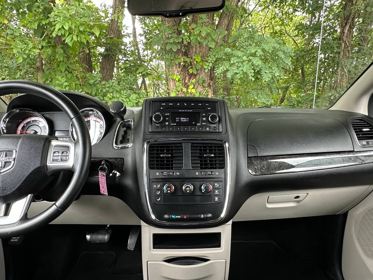 2016 Dodge Grand Caravan American Value Package 4dr Mini Van
