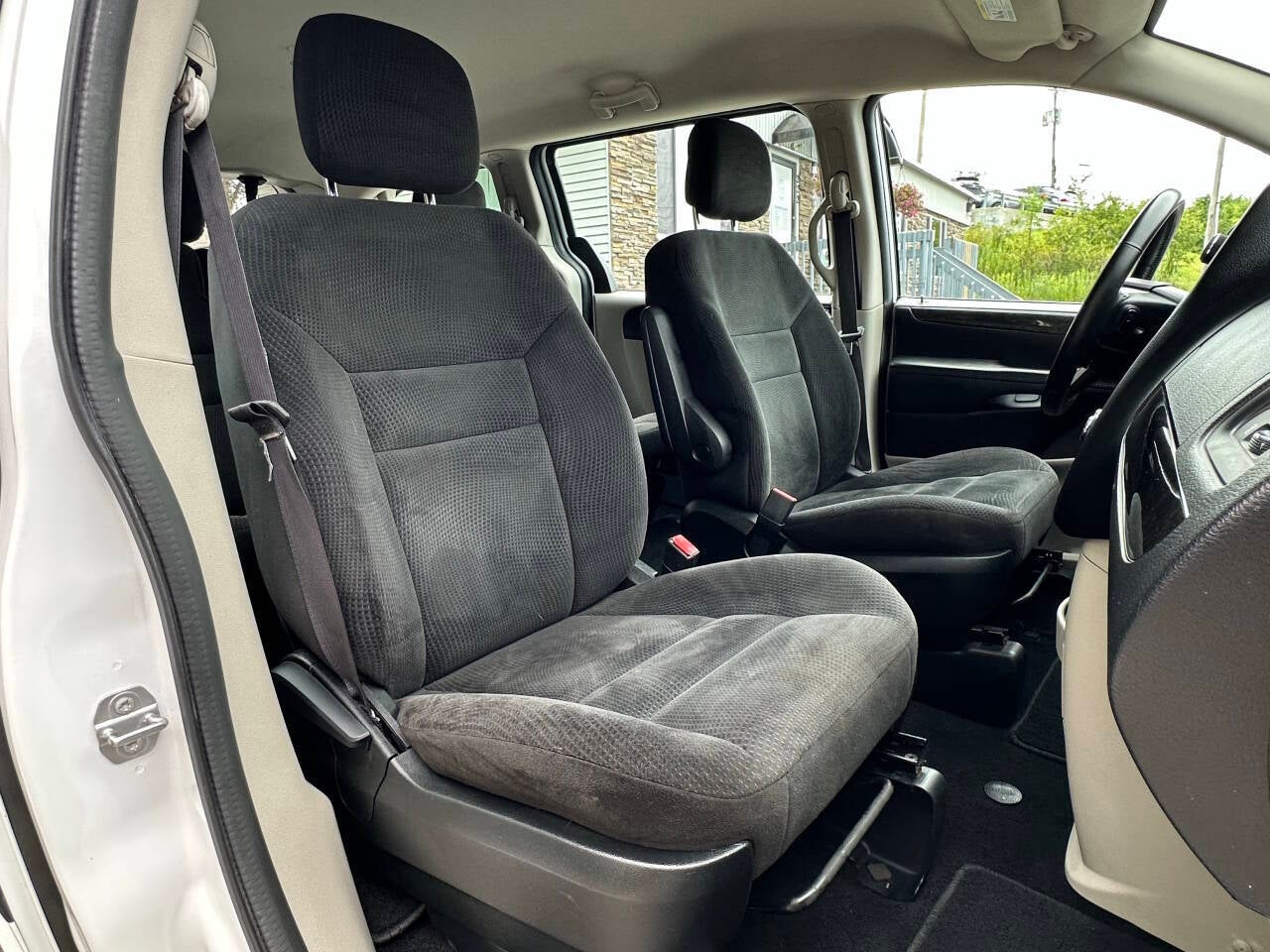 2016 Dodge Grand Caravan American Value Package 4dr Mini Van