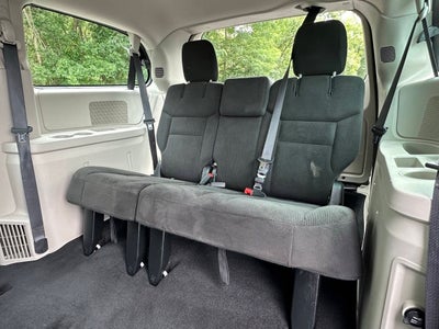 2016 Dodge Grand Caravan American Value Package 4dr Mini Van