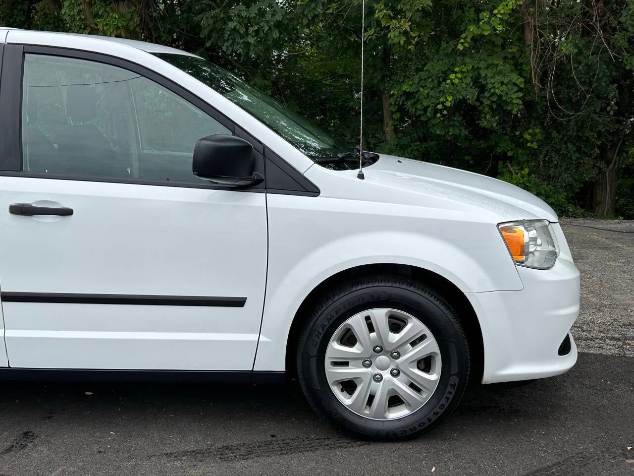 2016 Dodge Grand Caravan American Value Package 4dr Mini Van