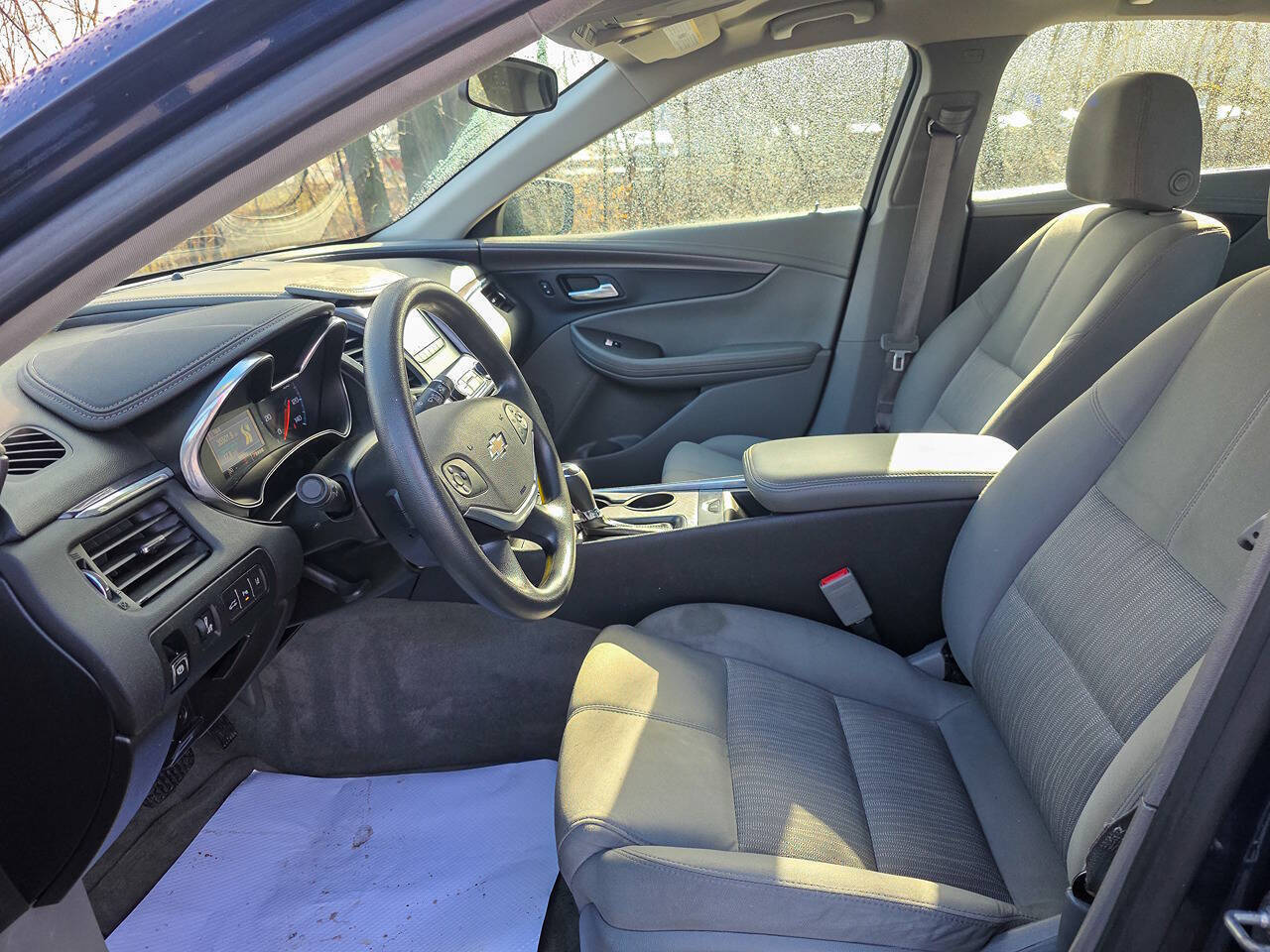 2015 Chevrolet Impala LS 4dr Sedan