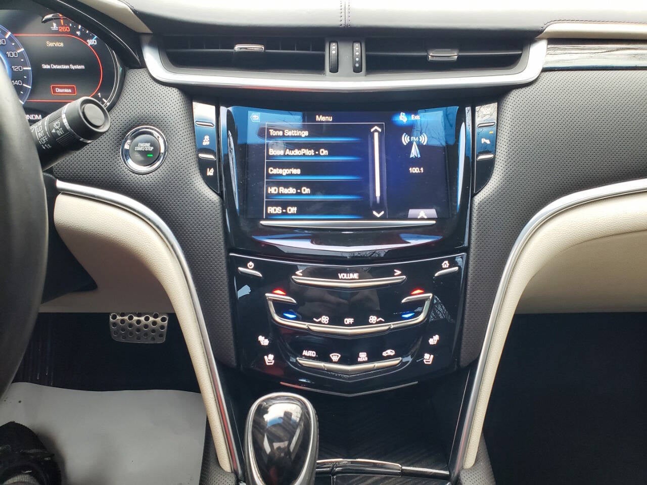 2016 Cadillac XTS Platinum AWD 4dr Sedan