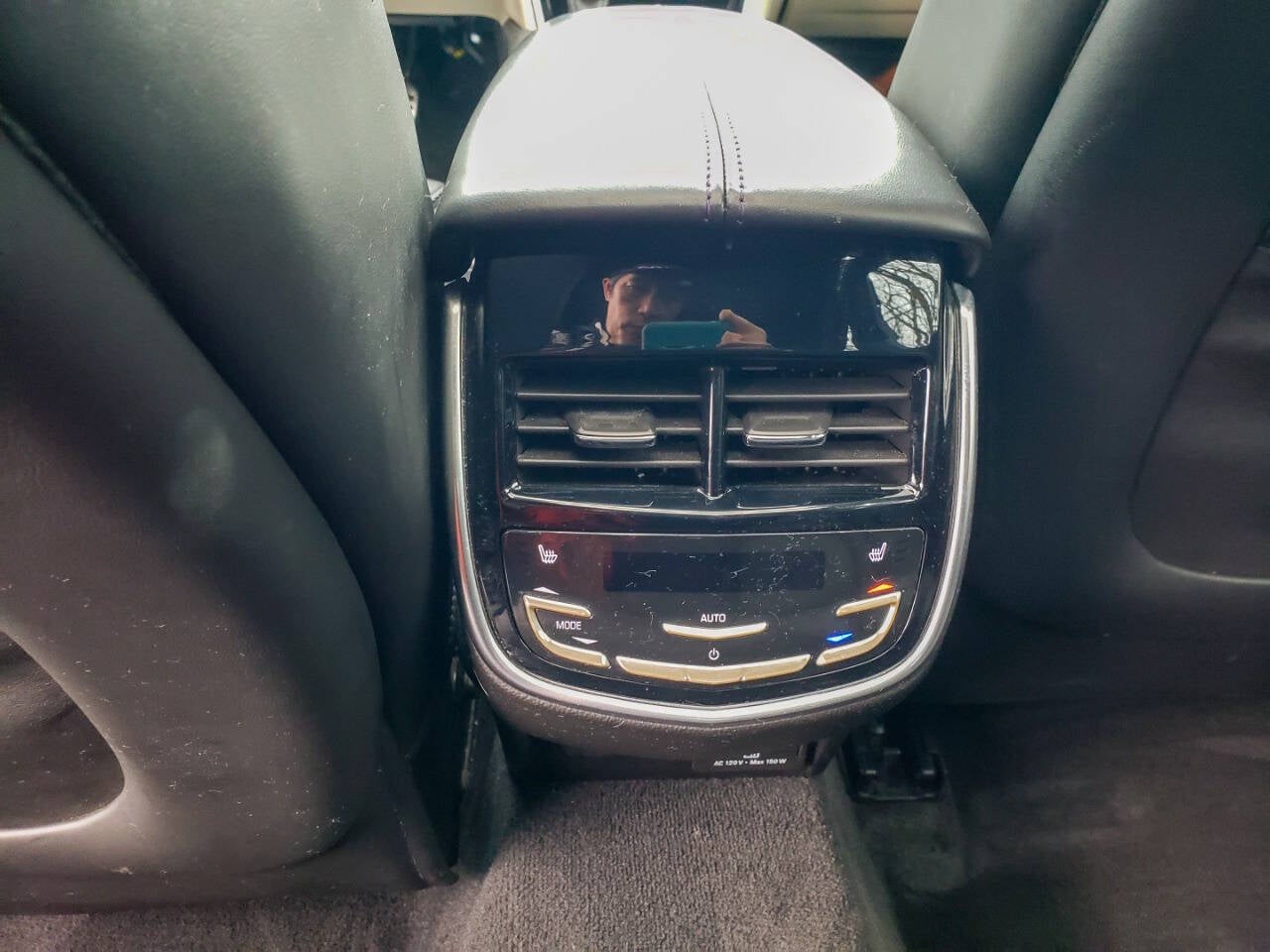 2016 Cadillac XTS Platinum AWD 4dr Sedan