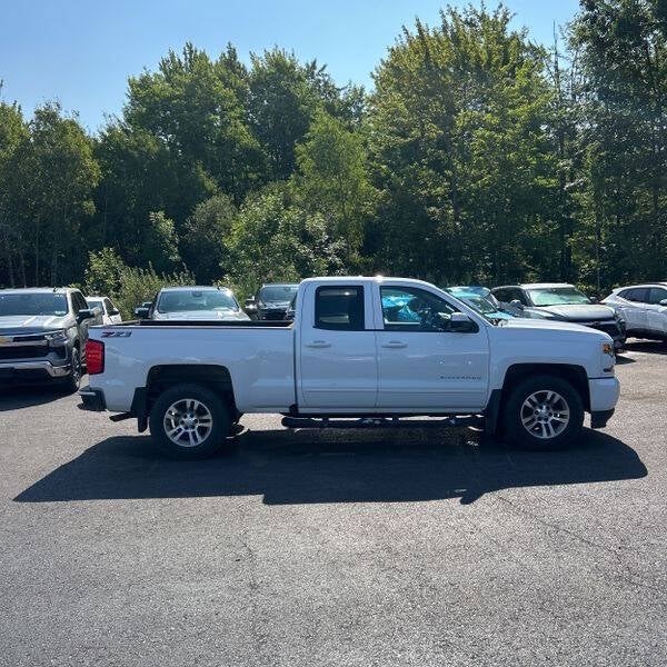 2018 Chevrolet Silverado 1500 LT Z71 4x4 4dr Double Cab 6.5 ft. SB