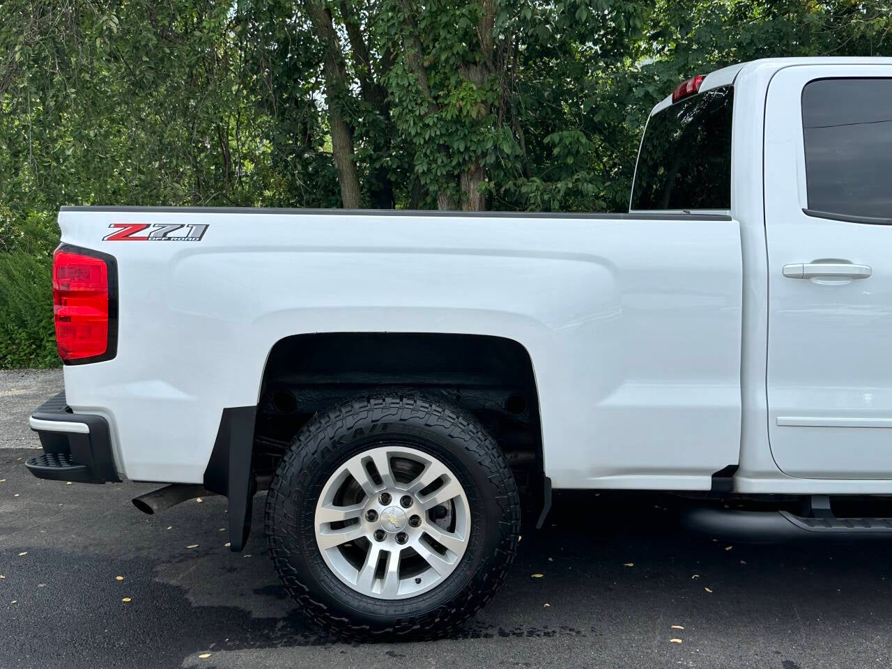 2018 Chevrolet Silverado 1500 LT Z71 4x4 4dr Double Cab 6.5 ft. SB