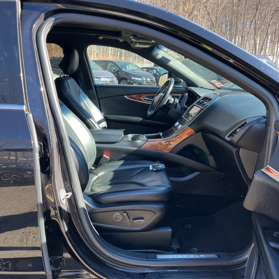 2019 Lincoln Nautilus Select AWD 4dr SUV